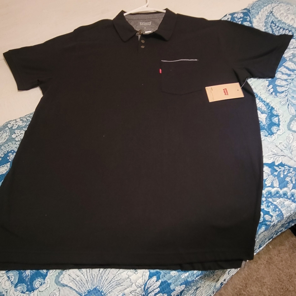 Levi's shirt